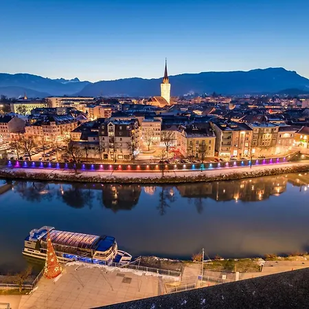 Szálloda Voco By Ihg