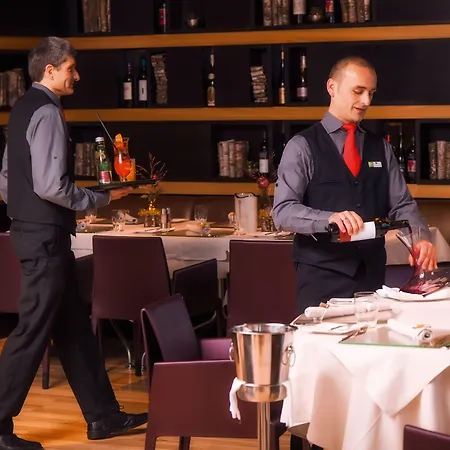 Szálloda Voco By Ihg 4*